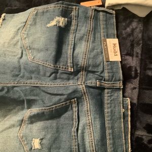 Size 11 denim shorts jrs
